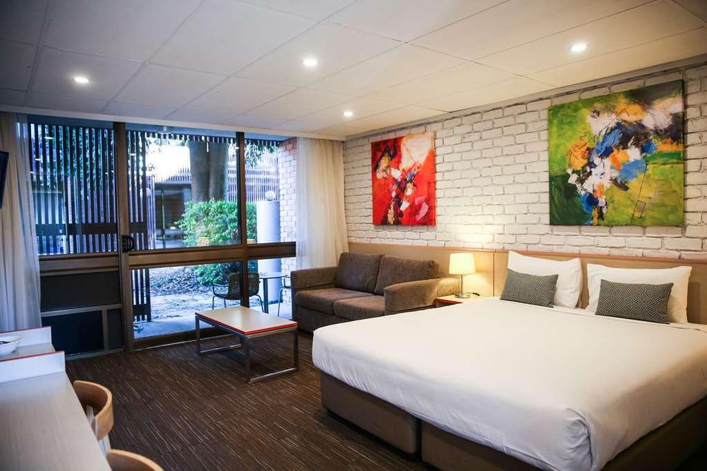 Villa Noosa Hotel Noosaville Ruang foto